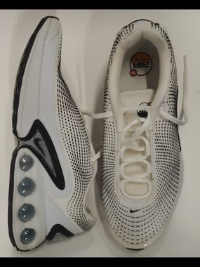 Nike Air Max Dn White Photon Dust Metallic Silver New DV3337-103 Men's Size 11